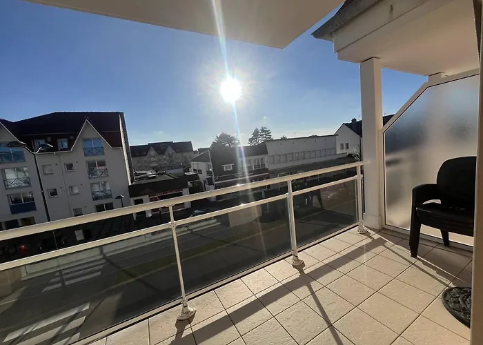 Bel Avec Balcon Et Parking A - Fr-1-236-176 Apartment