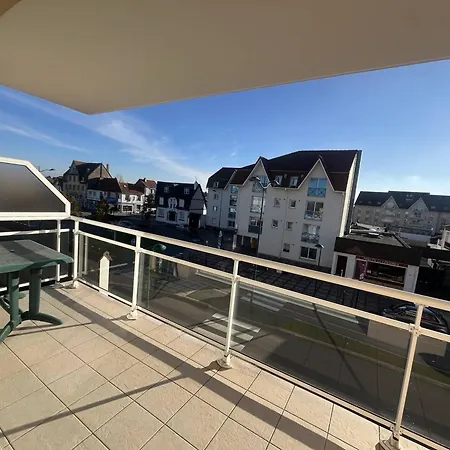 Appartement Bel Avec Balcon Et Parking A - Fr-1-236-176 Cucq