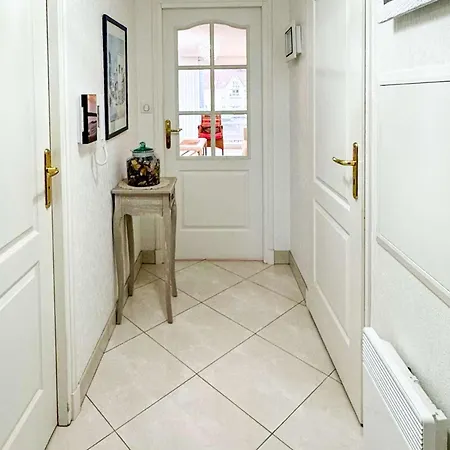Bel Avec Balcon Et Parking A - Fr-1-236-176 * סטלה-פלאז'