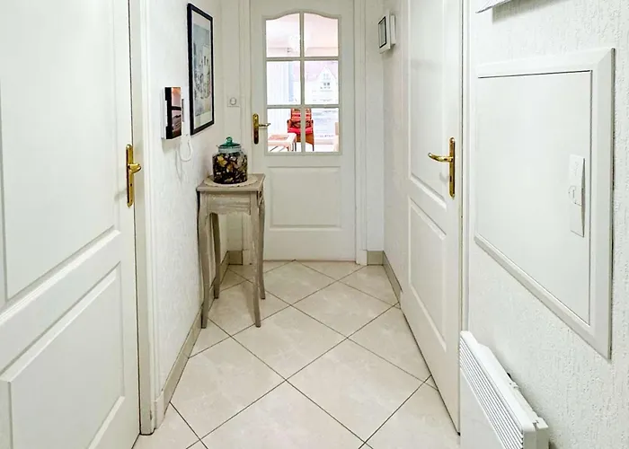 Bel Avec Balcon Et Parking A - Fr-1-236-176 * Cucq